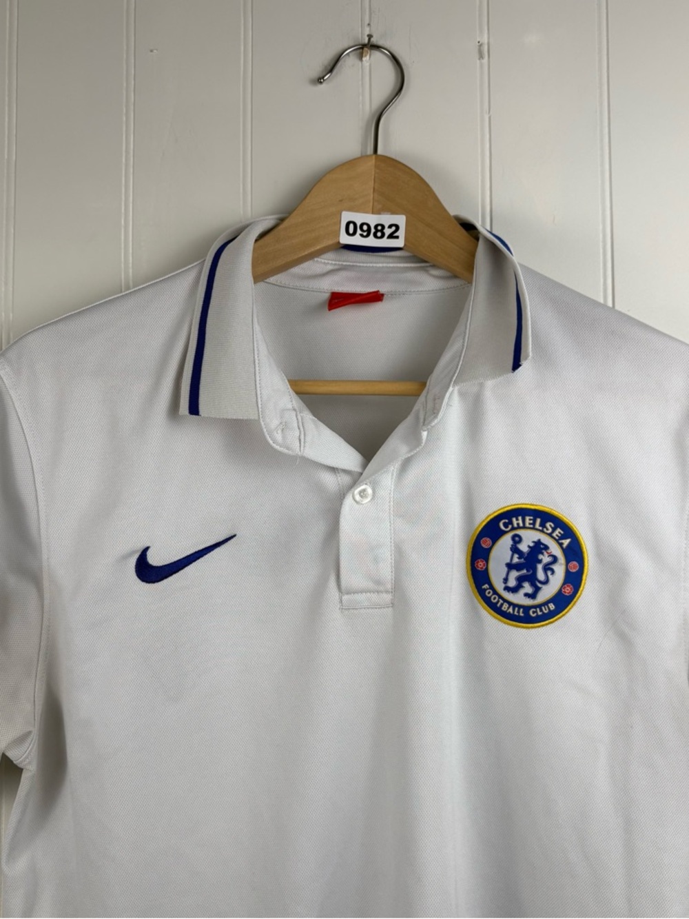 Nike Chelsea FC Polo Shirt White Blue Trim Soccer Football Club L - Picture 3 of 6
